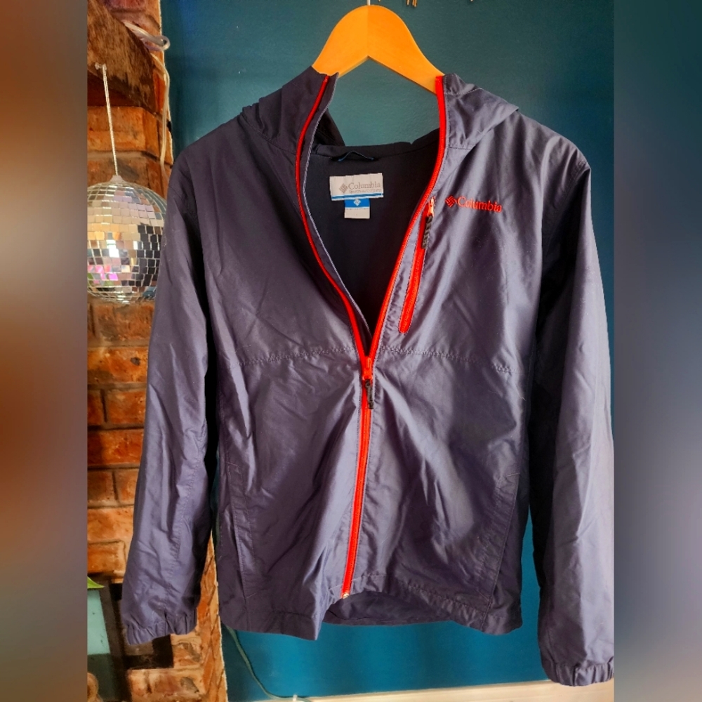 Columbia lightweight Navy Blue Full Zip Windbreaker With Hood Large